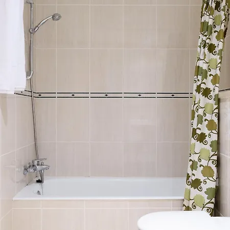 Buganvilla By On Travel Oliva